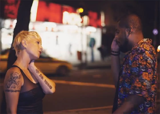 Valmir Nascimento no clipe Dilema