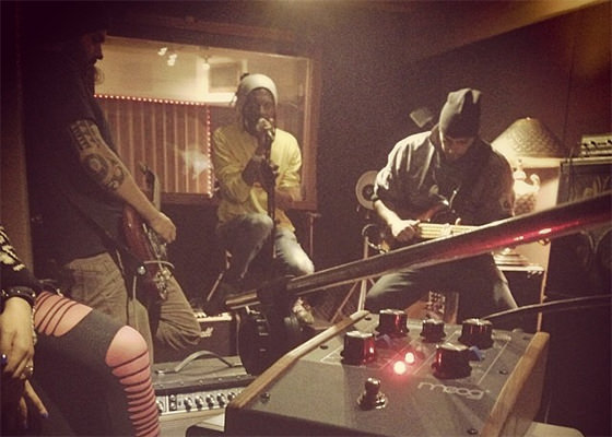 Live Session do James Bantu