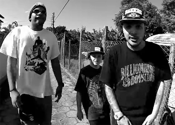 Rzilla e Luccas Carlos na série Dezesseis