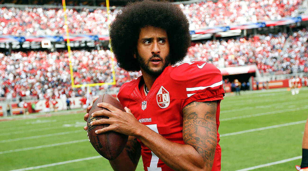 Colin Kaepernick, um homem (negro) entre gigantes (brancos) da NFL ...